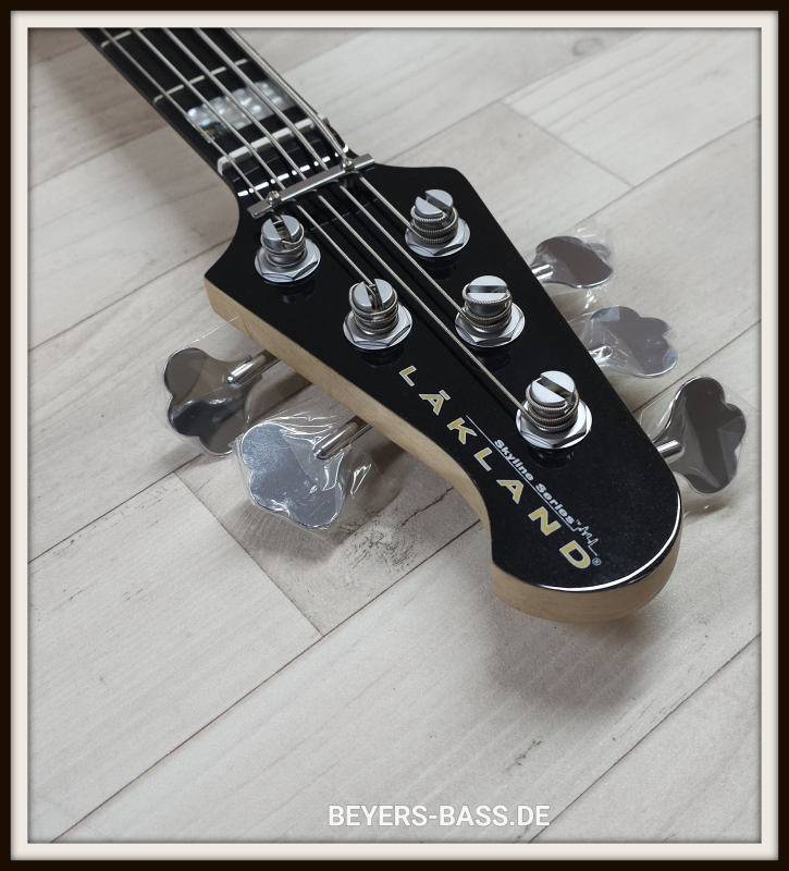 Lakland Skyline 55-02C Custom, Black Sparkle Gloss
